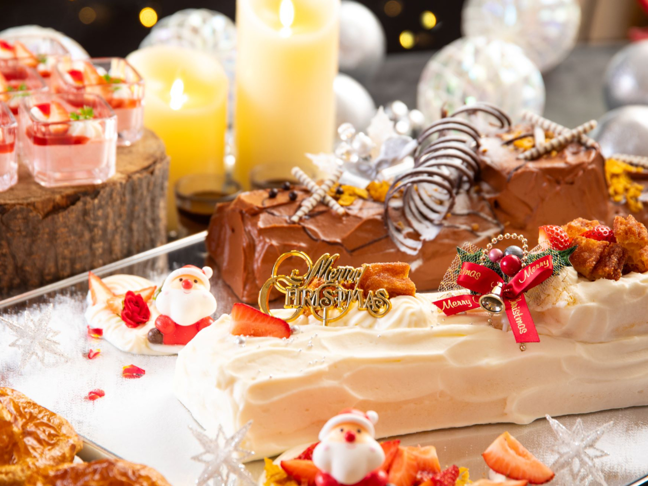 ディナーはブッシュドノエルも登場!