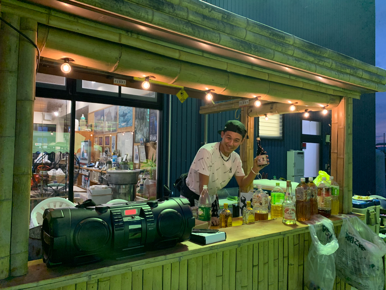 バンブーバーで調理とカクテルはいかがですか?