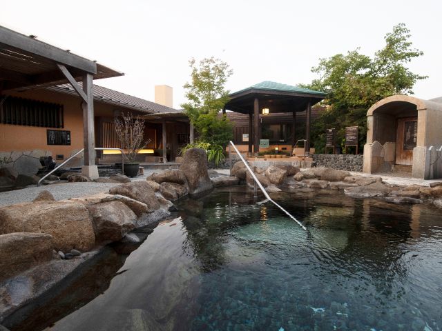 開放感ある露天風呂