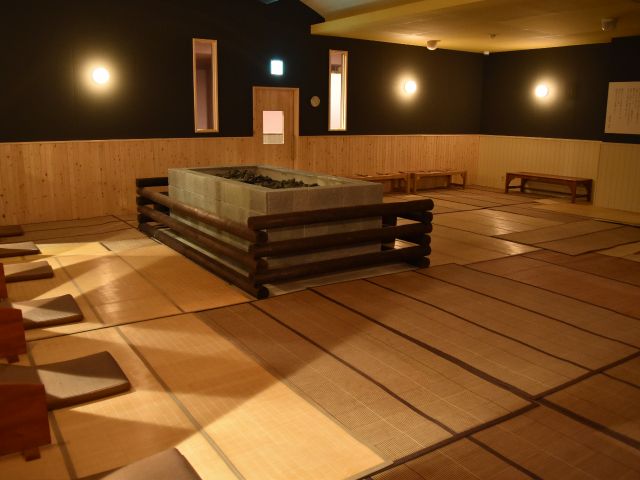 麦飯石サウナ