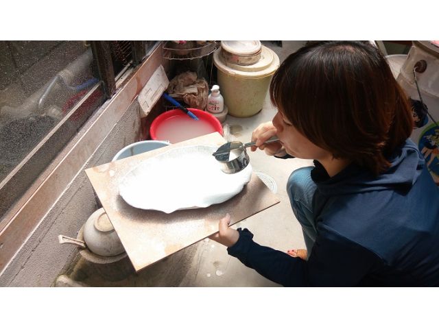 楽しい電動ろくろ陶芸体験 ファミリーにおすすめ 工房 ボンツチャイナ 米子教室 じゃらん遊び体験 楽しい電動ろくろ陶芸体験 ファミリーにおすすめ 工房 ボンツチャイナ 米子教室 じゃらん遊び体験