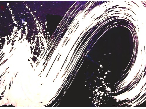 �a���̍����Ɍӕ��i�L�k�̕����F�ށj�ŏ��ʁy�S�z