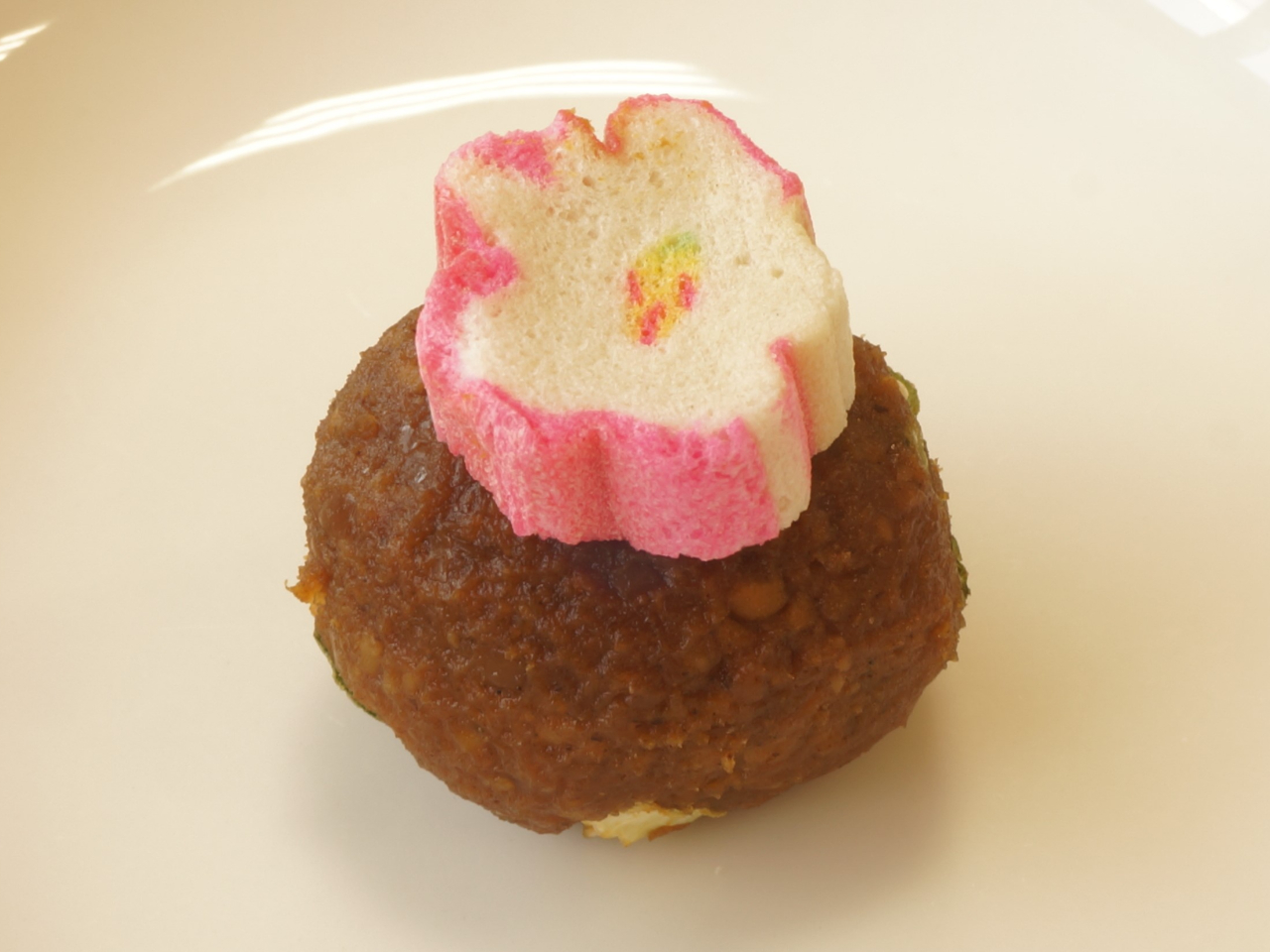 お花の麩をのせてみたり。