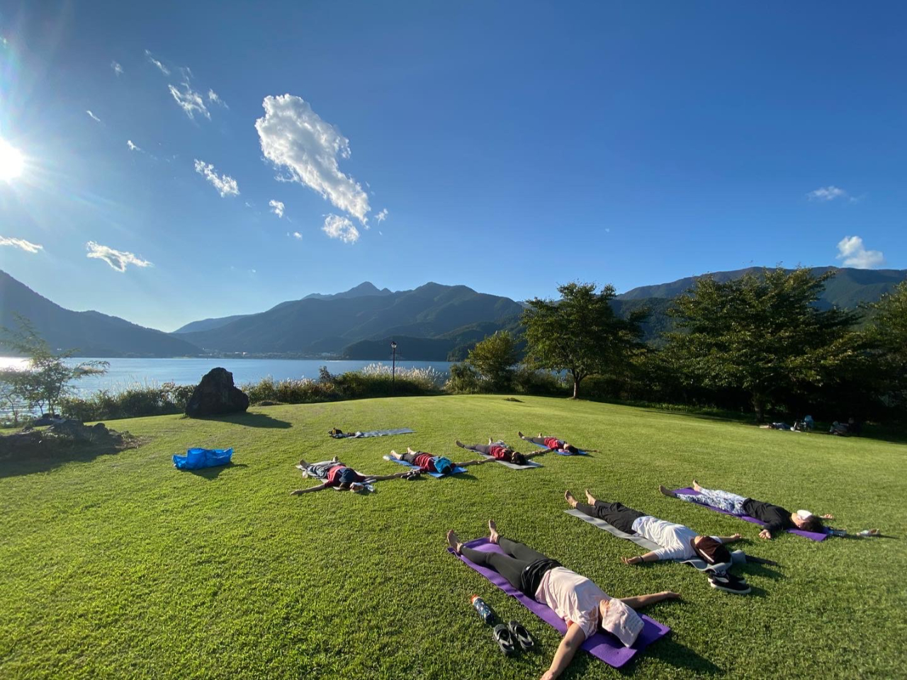 �Ő��̏�őS�g�A�[�V���O��