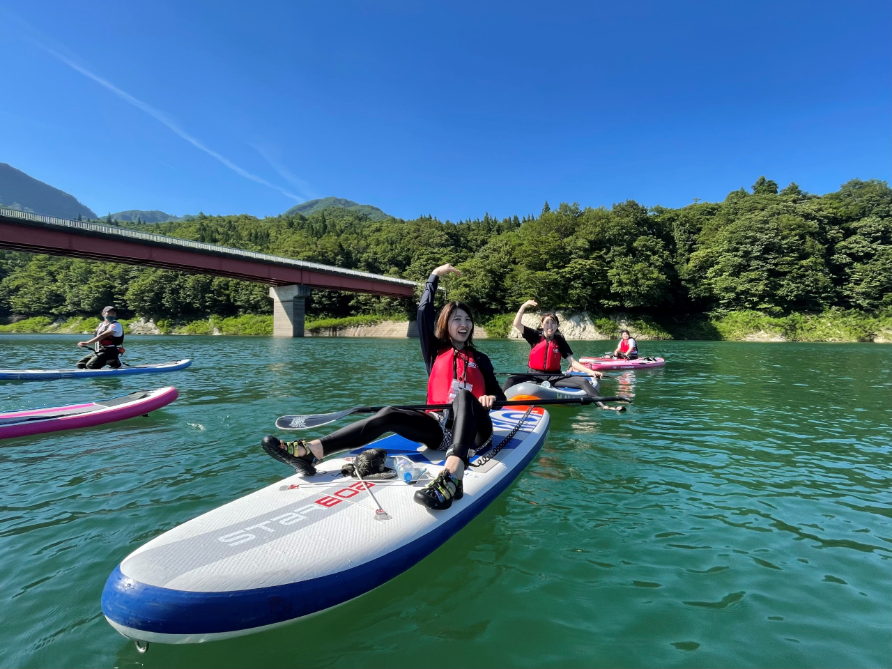 ��R�V�񂾂�΂̐^�񒆂ŗD��ȋx�e�I