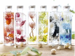 お好きなビンと花材で世界でひとつのハーバリウム作り