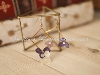 レジンアクセサリー体験 プリザーブドフラワーの紫陽花でつくるアクセサリー R S Cherie じゃらん遊び体験 レジンアクセサリー体験 プリザーブドフラワーの紫陽花でつくるアクセサリー R S Cherie じゃらん遊び体験