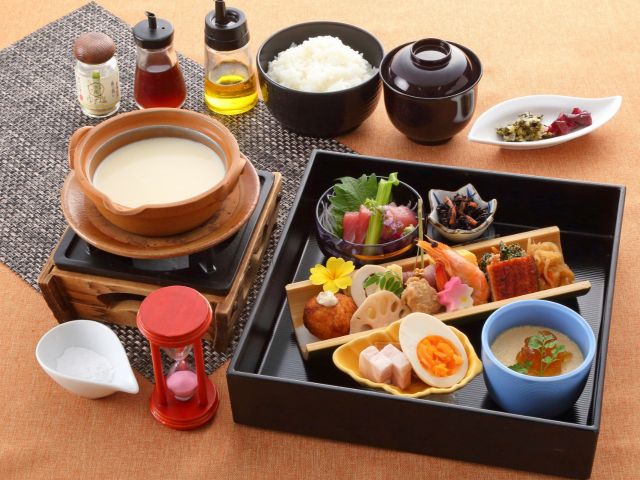 ランチ お勧め 京のおばんざい9種と豆乳から作る手作り豆腐 コロナ感染予防対策中 カップル 女性同士 ファミリーに人気 ホテルビナリオ嵯峨嵐山 コミュニティ嵯峨野内 じゃらん遊び体験 ランチ お勧め 京のおばんざい9種と豆乳から作る手作り豆腐 コロナ感染予防対策中 カップル 女性同士 ファミリーに人気 ホテルビナリオ嵯峨嵐山 コミュニティ嵯峨野内 じゃらん遊び体験