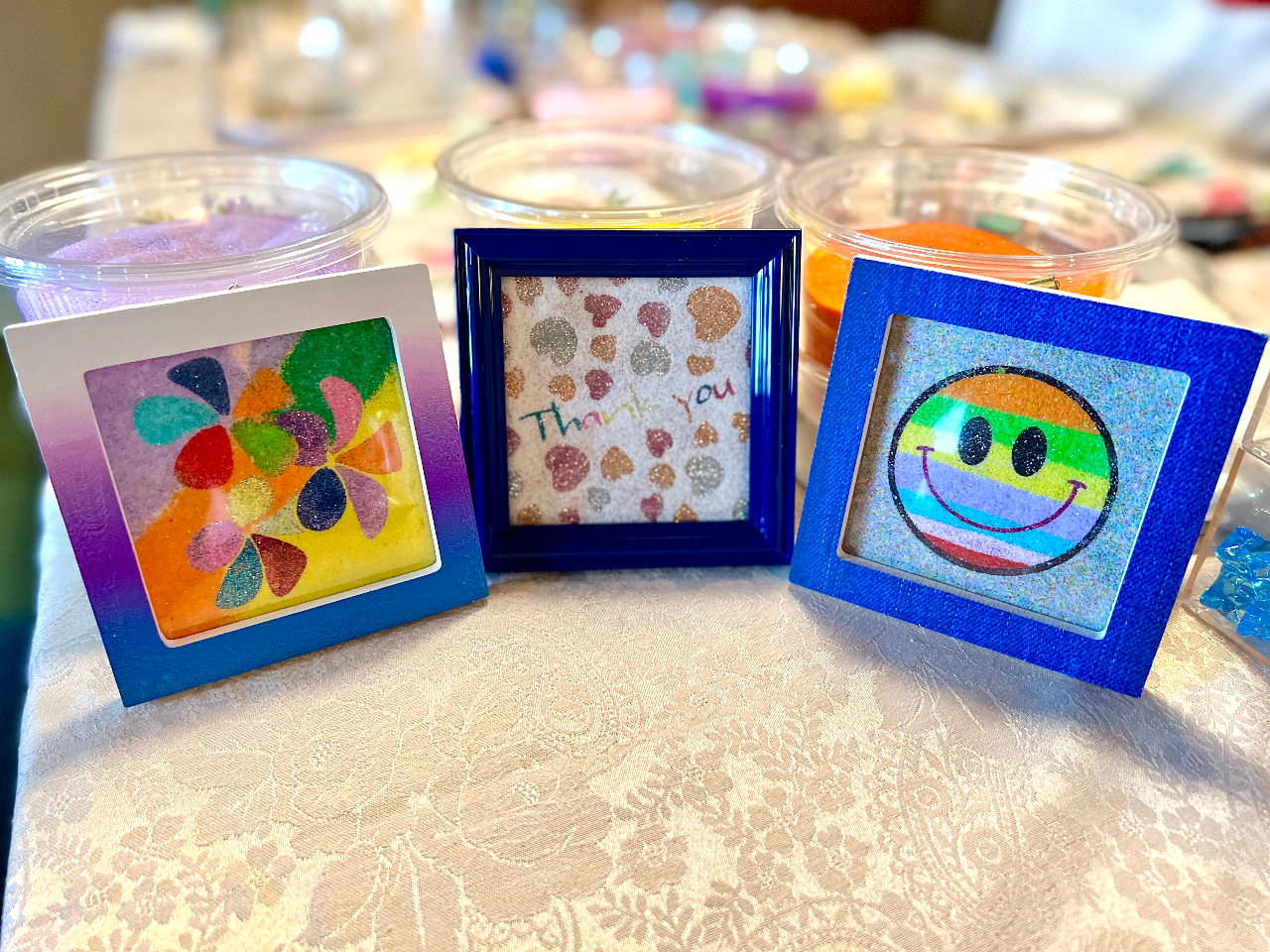 �L���L�����G�̌��􏬂��Ȃ��q���܂����l�̕��܂Ŋy���߂܂��I�J���[�T���h�ƃL���L���̃O���b�^�[�Ő��E�Ɉ�̓��ʂȍ��G�������I