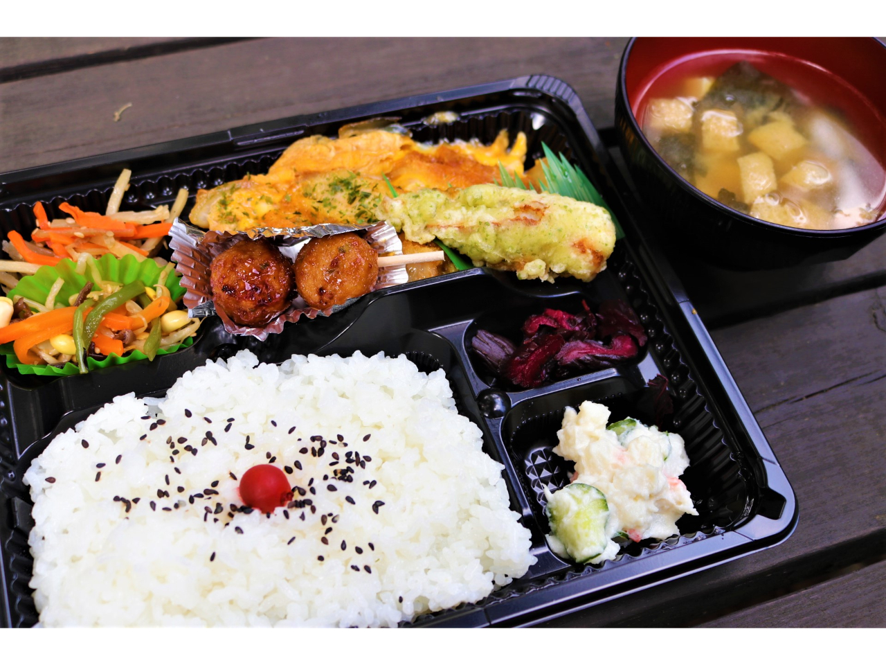 12F50@x݁@H͎tɂĐ\ł܂B@11ŏI؂Ȃ̂łCtB@j[͓ւٓƂX`łB@600~B