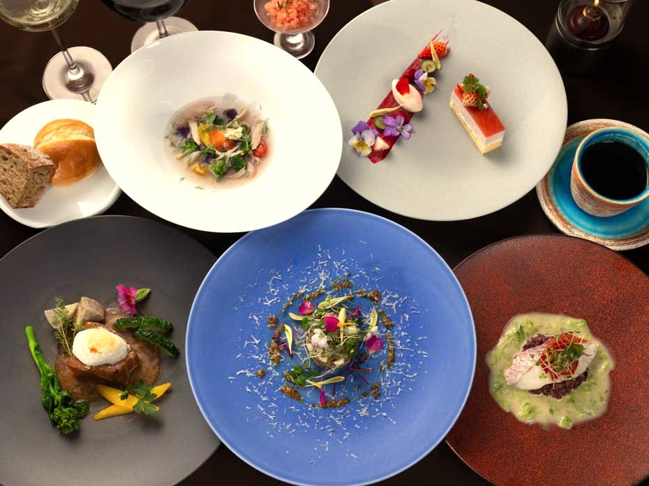 �����t�����`�R�[�X�@�t���j���[