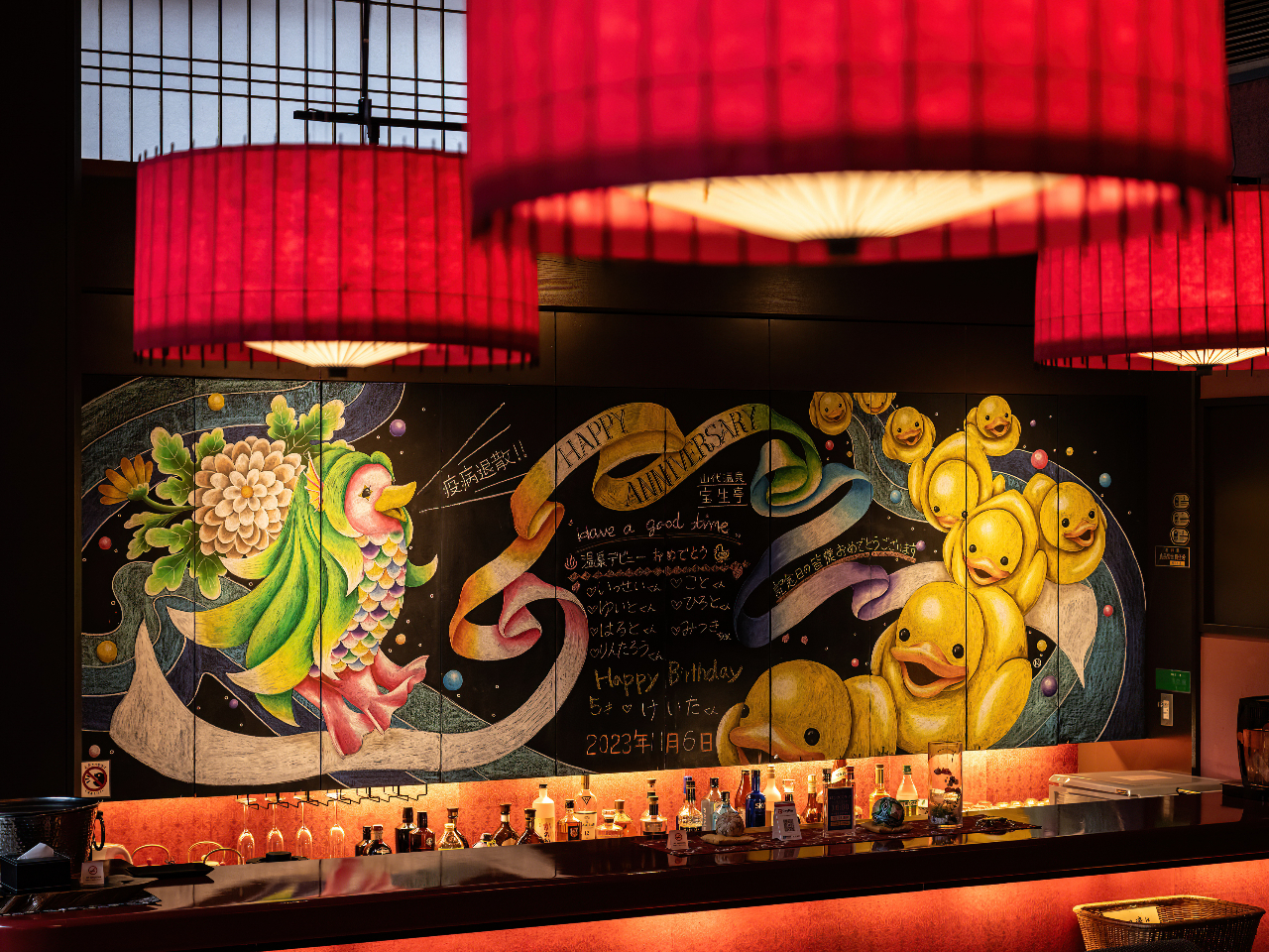 ĥqlɂ̓Ajo[T[{[hɂL