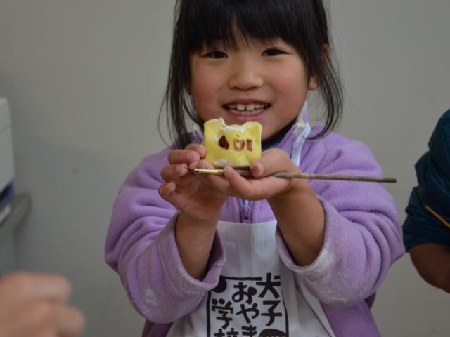 子どもから大人まで、どの世代も楽しく体験してます!校外学習や、高齢施設のご利用、会社の親睦会など幅広く利用されています。