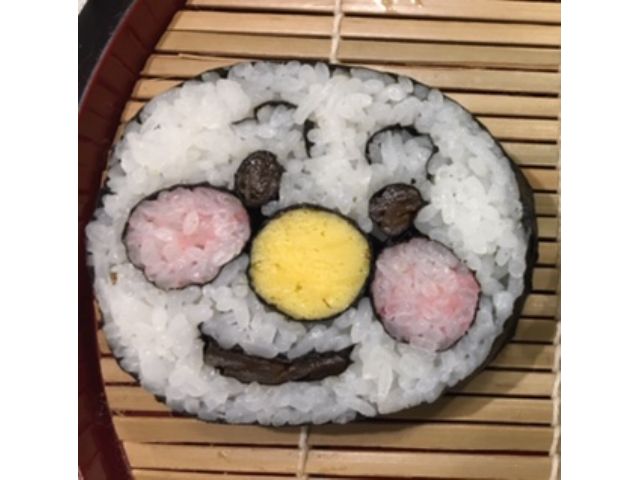 オンライン2種類の デコ巻き寿司作り キッズクラス お誕生日やお祝い事等 様々シーンを華やかに彩ります 作る楽しみ と 見せる楽しみ と楽しさ満載のプラン Cookingstudio Colore じゃらん遊び体験 オンライン2種類の デコ巻き寿司作り キッズクラス お誕生日やお祝い事等 様々シーンを華やかに彩ります 作る楽しみ と 見せる楽しみ と楽しさ満載のプラン Cookingstudio Colore じゃらん遊び体験