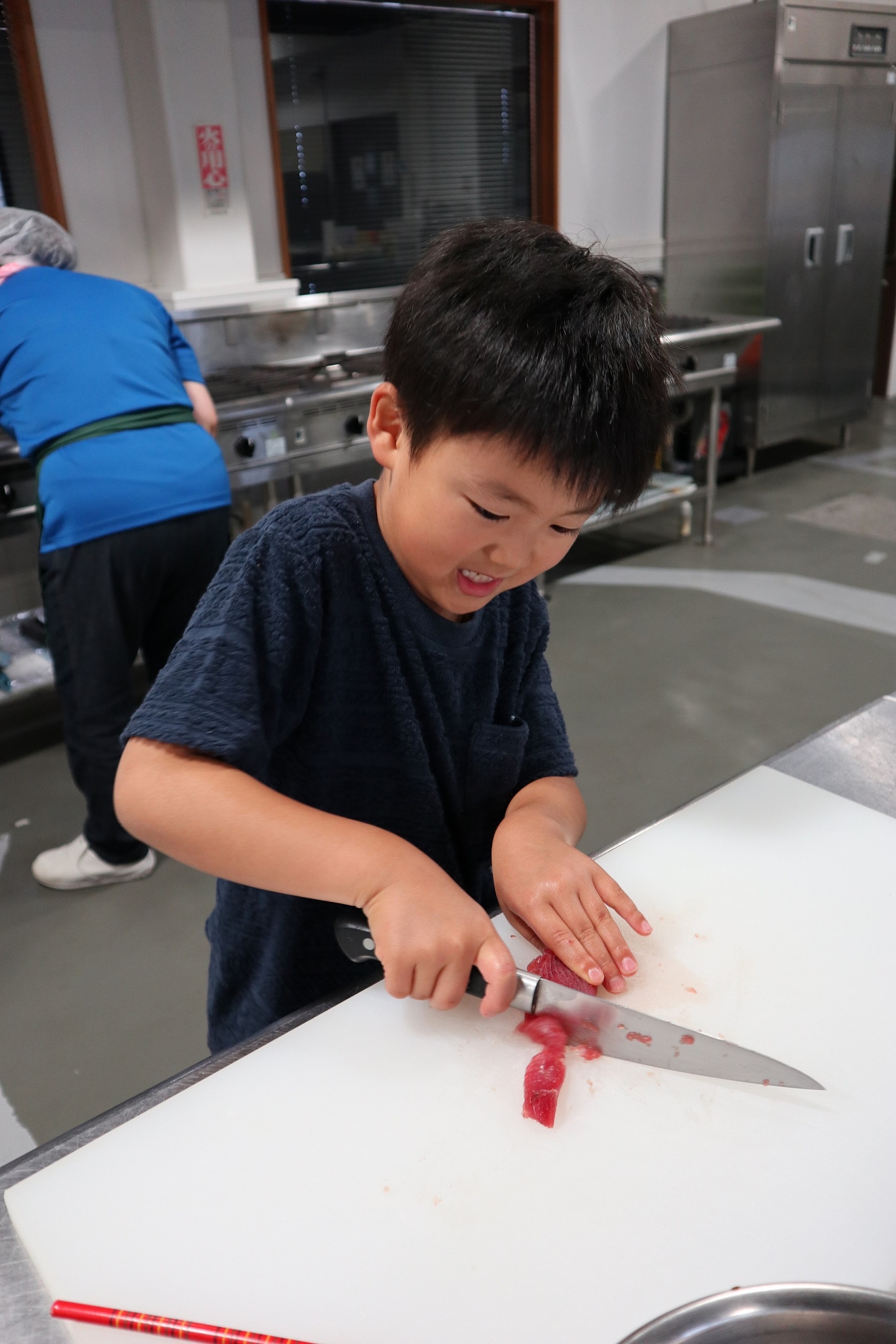 ������؂�g�ɂ���M�d�ȑ̌��I