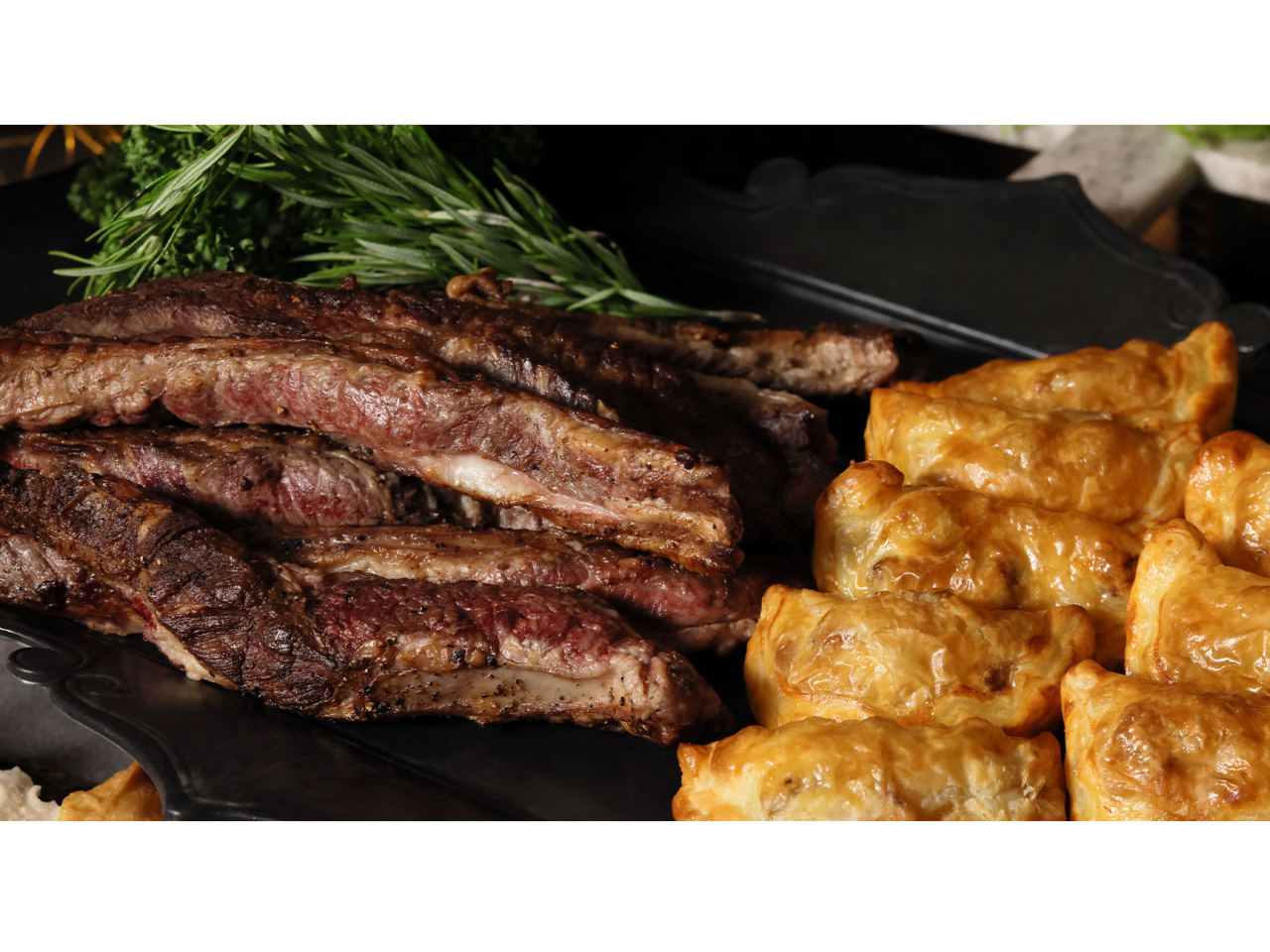 ディナービュッフェ「クリスマスフェア」(2025/11/4〜12/23)※イメージ