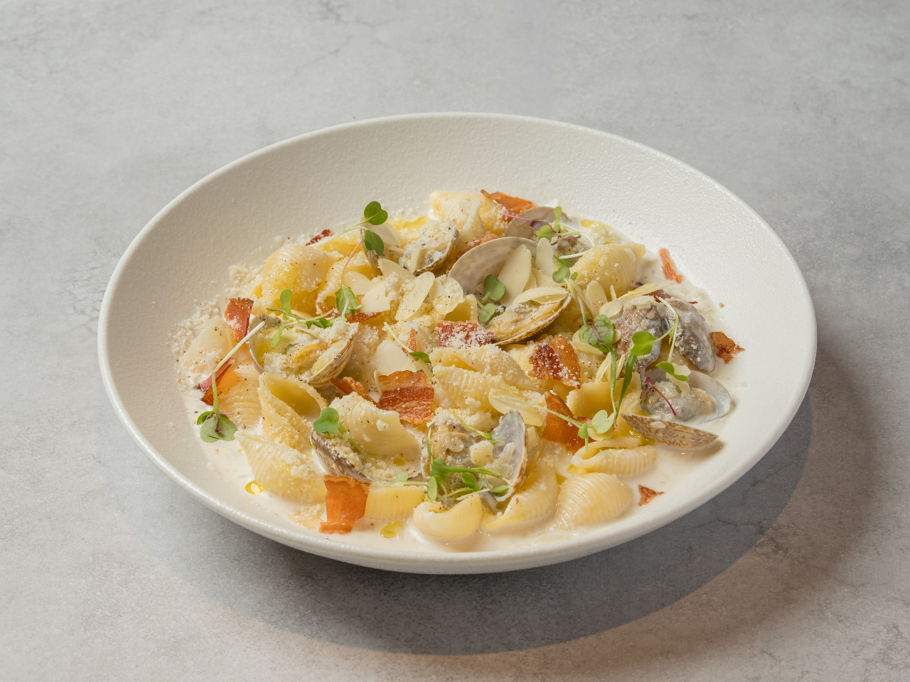 �A�[�����h�~���N�ō��N�����`���E�_�[ �X�[�v�p�X�^(1 /4�`1/15�j�C���[�W�ʐ^