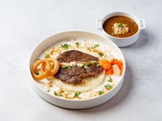 スパイシーなビーフカレー(12/1〜12/15)※写真イメージ