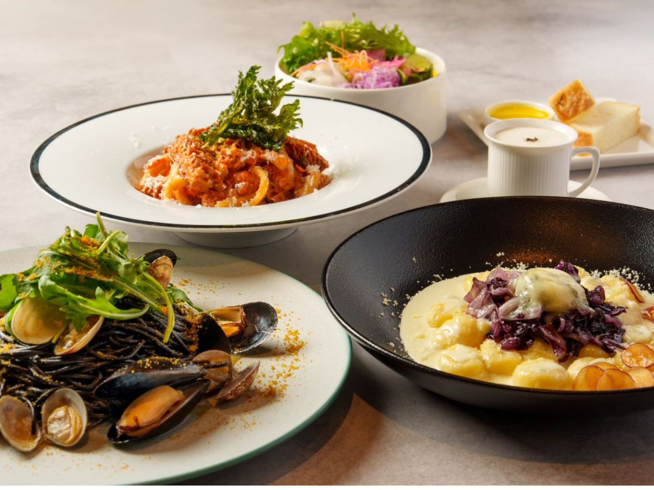 AUTUMN PASTA SELECTION@3ނ̃pX^̒炨ЂƂIт܂ ʐ^C[W