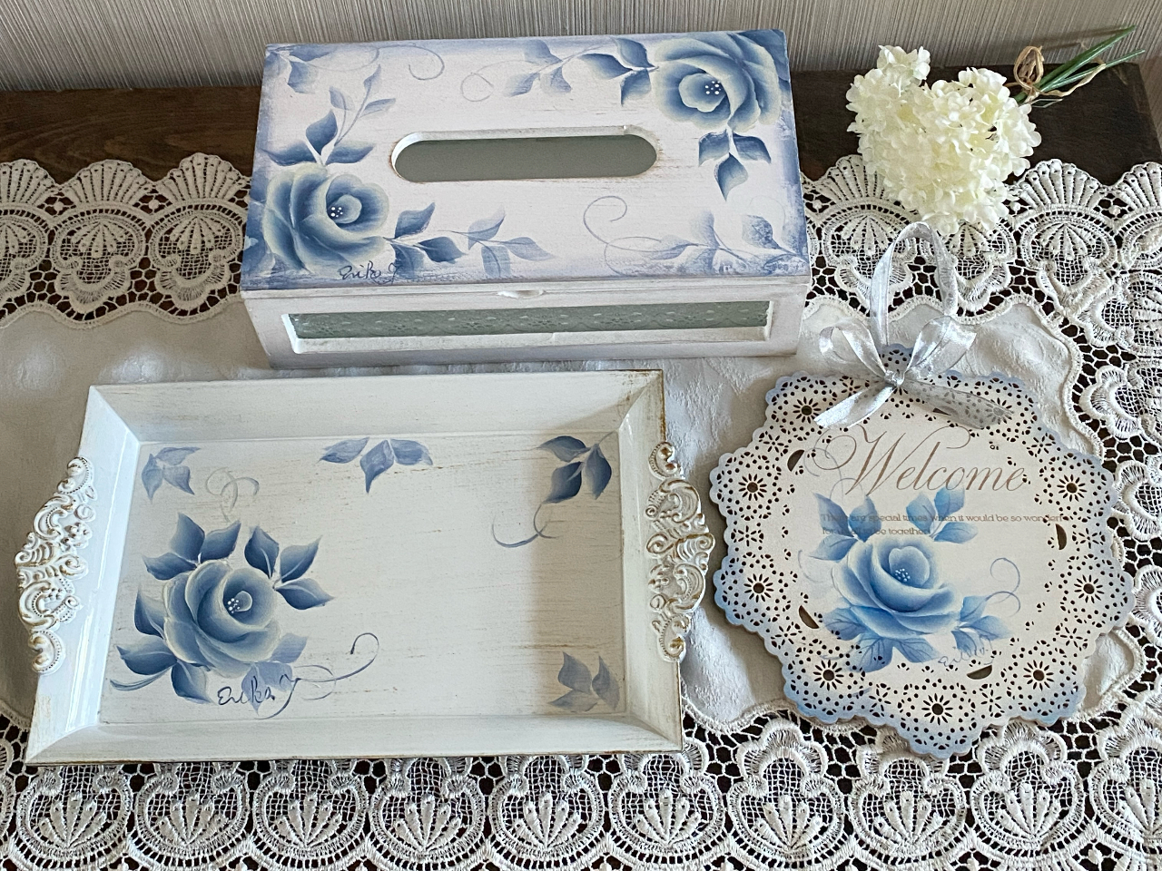 アトリエRoseオリジナルローズにブルーローズの体験レッスンが加わりました。