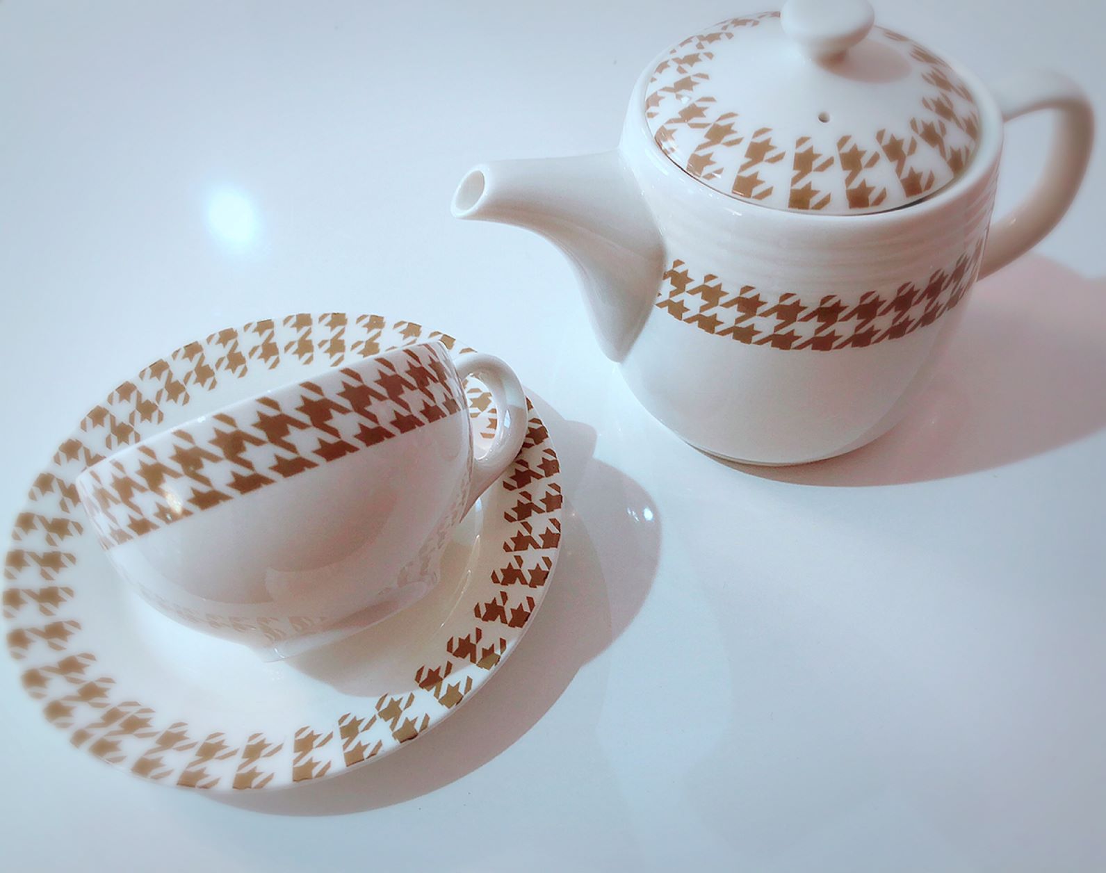 ̃eB[^CϐgIŝ̂̂ł͂ȂÂHł낢Ł