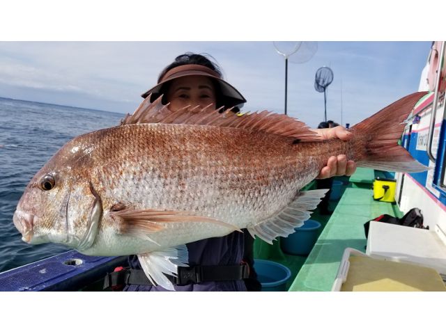 タイも釣果で!