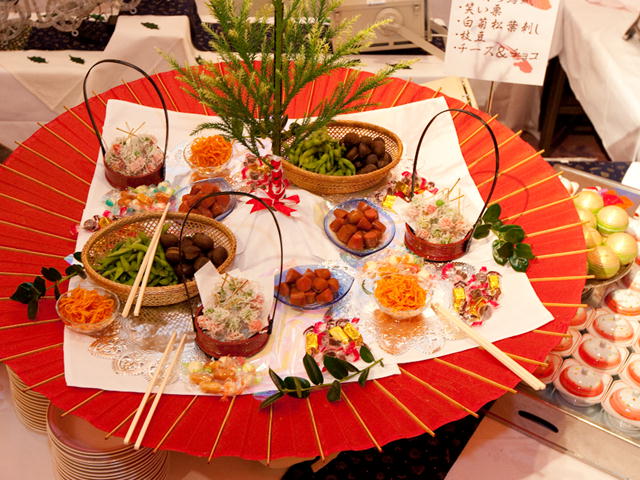 お正月バイキングイメージ