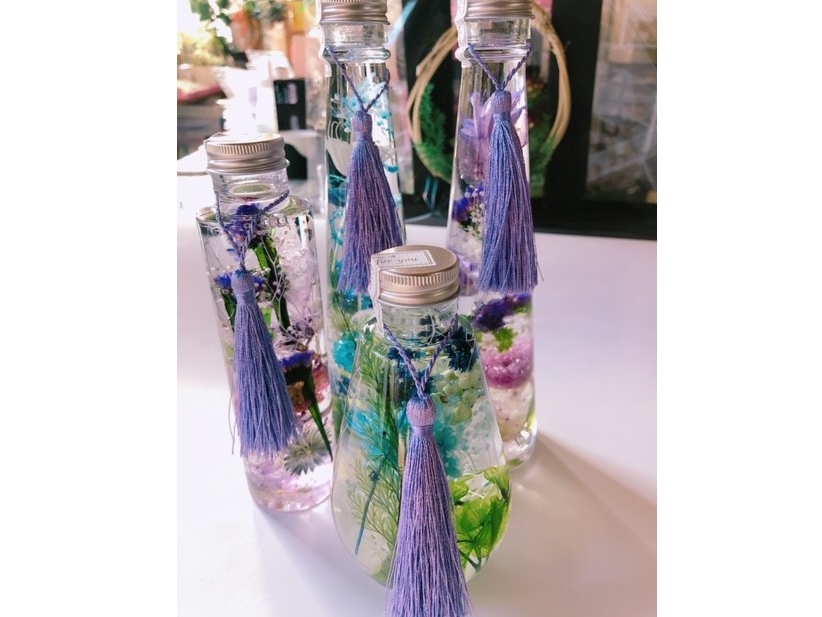 仏花としてもアレンジが可能な新しい作品もあります。