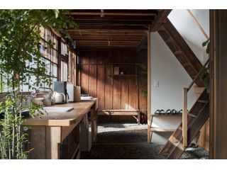 クリエイター創造の場 アーティストレジデンスで自分の創作したいものに専念 Hostel Saruya アーティスト レジデンス Do So じゃらん遊び体験