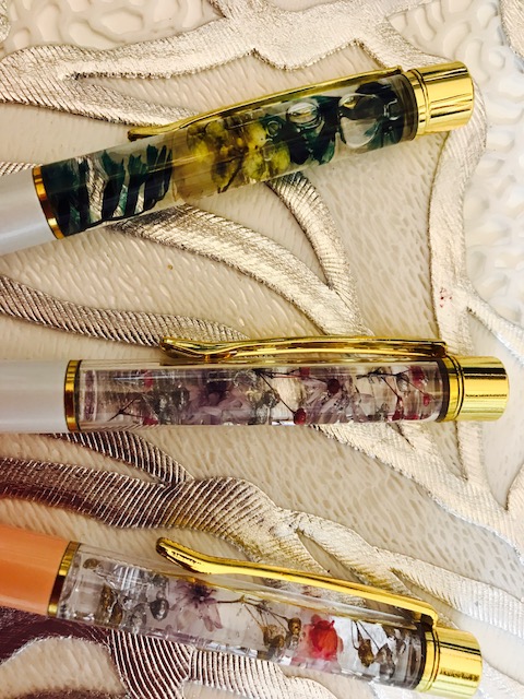 gԍނ⃌CAEgႤ̂ŁASĂuEŗBv̍iɂȂ܂I