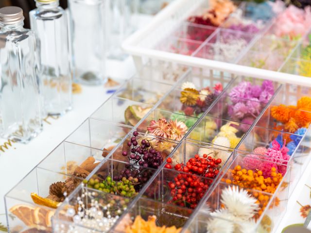 豊富な花材の中から選べる