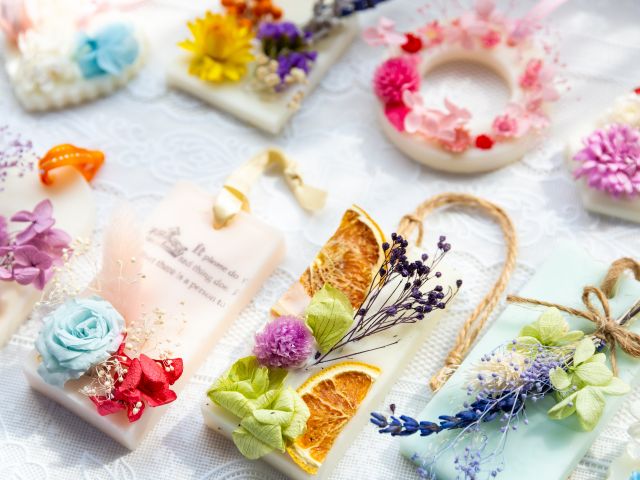 可愛い花とアロマの香り アロマワックスサシェ3個 女性歓迎 選べるアロマの香り Y S Calm Feeling じゃらん遊び体験 可愛い花とアロマの香り アロマワックスサシェ3個 女性歓迎 選べるアロマの香り Y S Calm Feeling じゃらん遊び体験