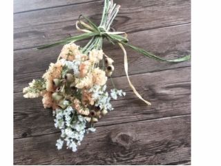 画像はイメージです。実際はその時の仕入れにより花材は異なります