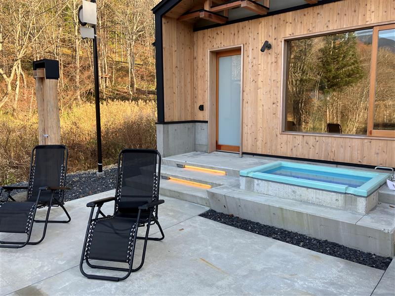 【阿頼耶蒸け風呂】★日帰りサウナ&温泉プラン★月山志津温泉・変若水の湯にて絶景サ...