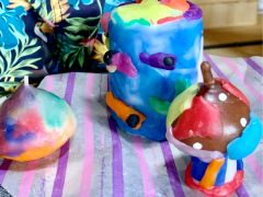 大きなサイズや変形サイズもあります。全部園児の作品です