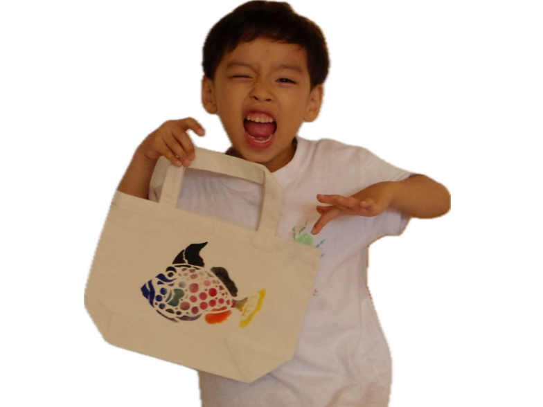 小さいお子様でも簡単に染付できます