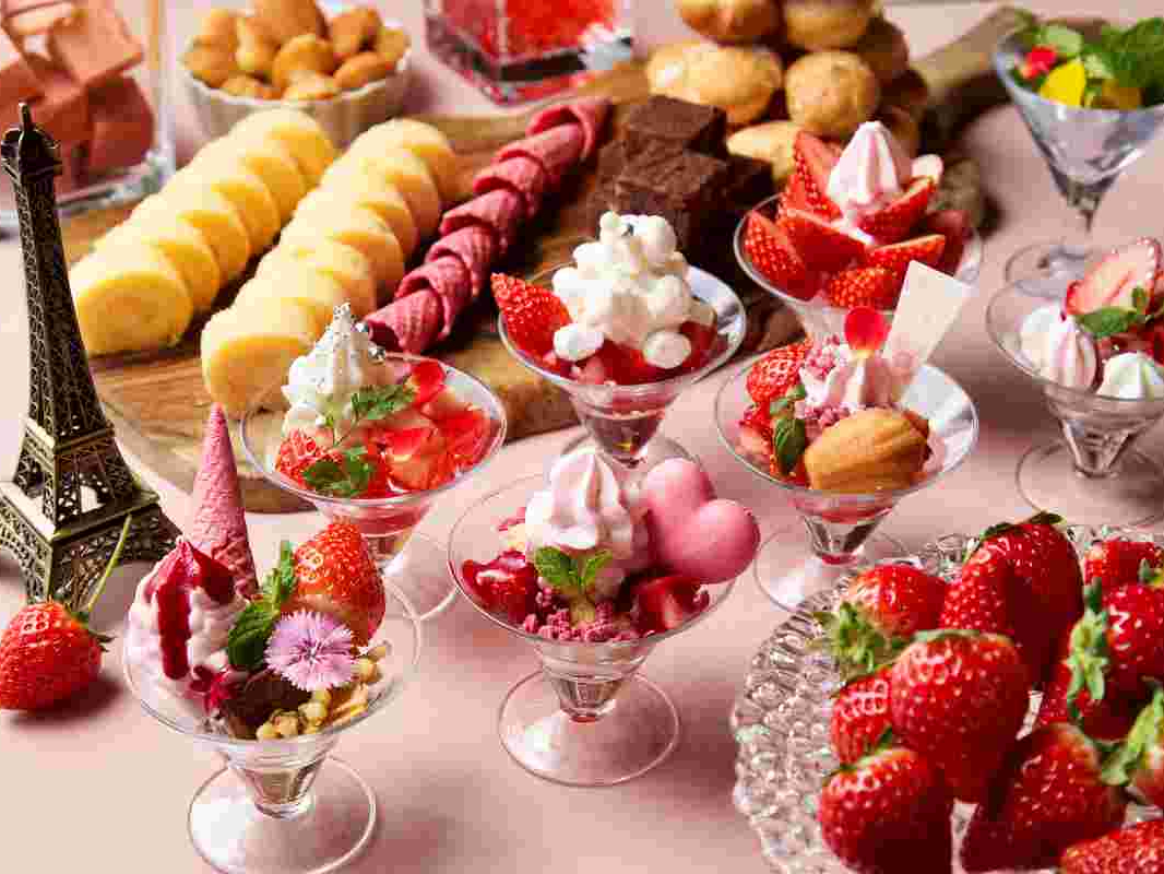 グランサンク【ストロベリーフェア~フランスグルメ紀行~】平日時間無制限ランチブッ...