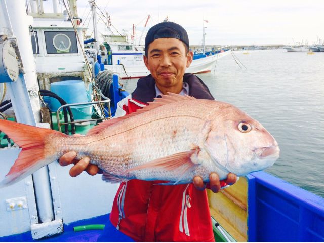こんな大きな真鯛が釣れるかも!?