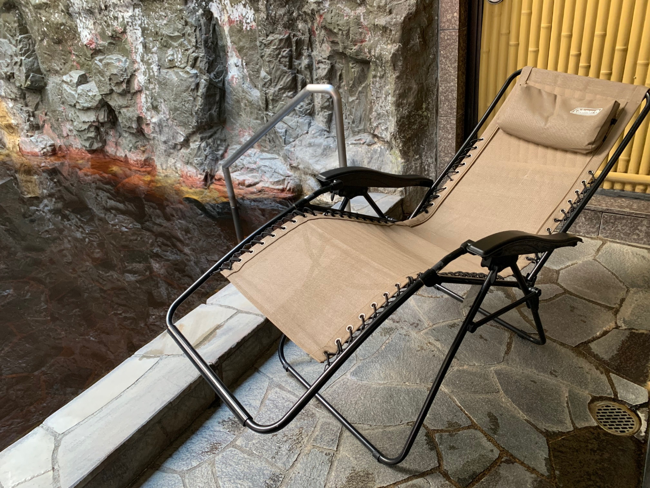 ĵ݂̓ITEi[ɊOCɍœKȃCtBjeB`FApӁB