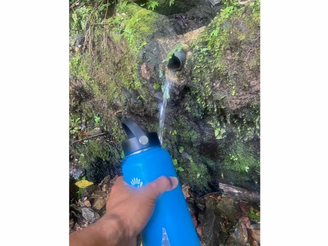 疲れたら水辺でひとやすみ。