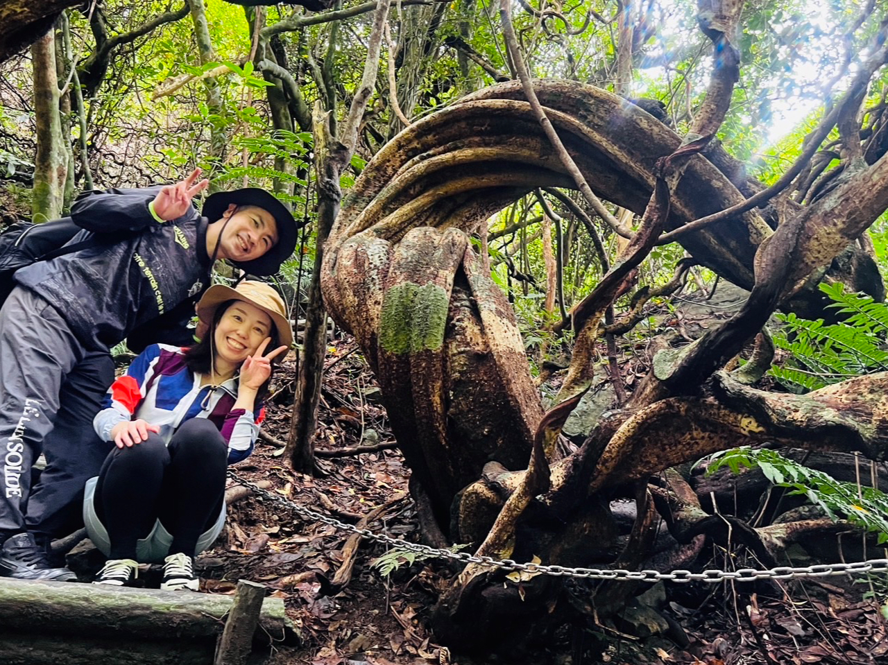 モダマの大木とパシャリ!