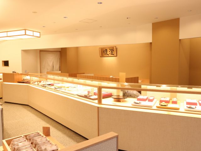 体験されたお客様には商品のお買い物にご利用いただける10%offクーポンを当日お渡し。京都観光のお土産に喜ばれます☆