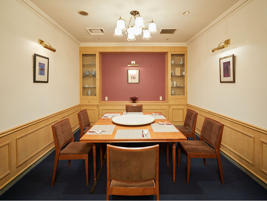 �������p�ӂ��Ă���܂��A���C�y�ɂ��₢���킹���������B