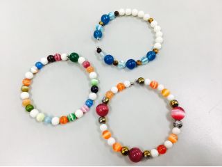 手作りブレスレット体験 ピンクコーラル使用 日本サンゴセンター 宝石珊瑚資料館 35の杜 じゃらん遊び体験