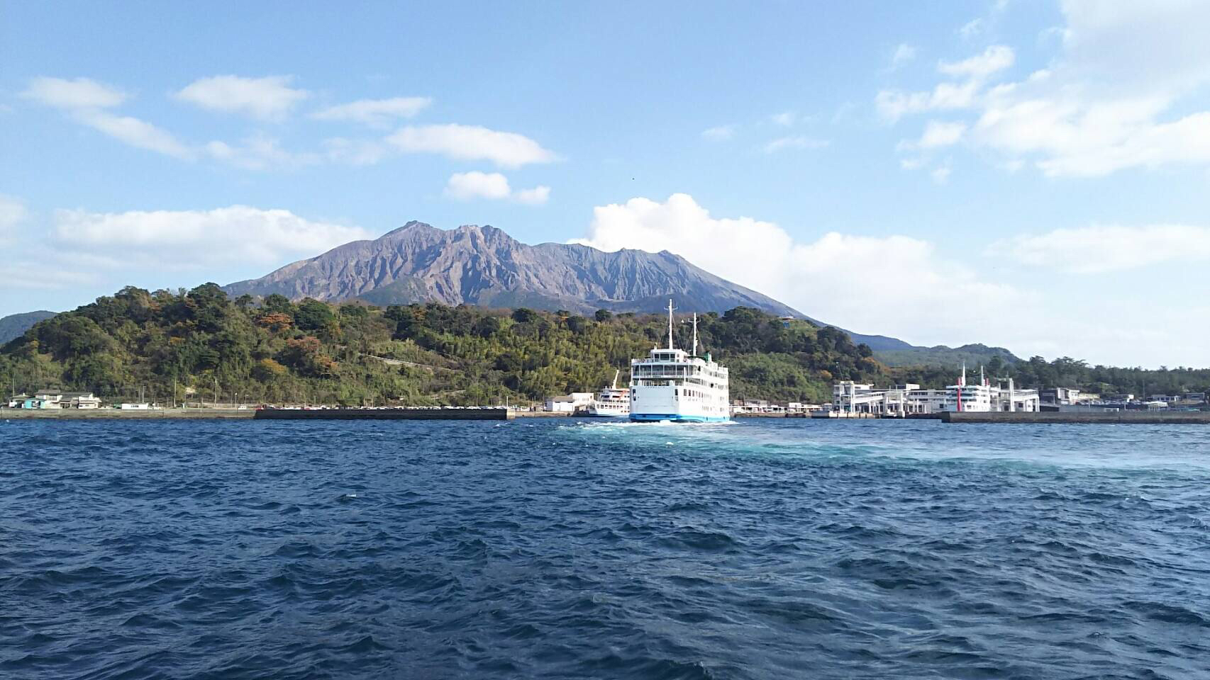 �����t�F���[�ƍ����k��