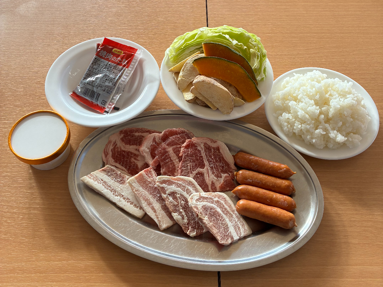 ���I�ؓ��̌����[�X�E�o�����ƃE�C���i�[�A��؁A�݂Ȃ��ݎY���C�X�́y���I�ؓ�BBQ�Z�b�g�z�ƁA�I�ׂ�~�j�W�F���[�g���Z�b�g�ł��B