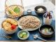 【清涼御膳】みなかみ産そば粉の手打ちそば、遊神館名物なまずのカミナリ丼(ミニ)、季節の天ぷら、地元産大豆の手作り豆腐、手作りこんにゃく、自家製ブルーベリーソフト