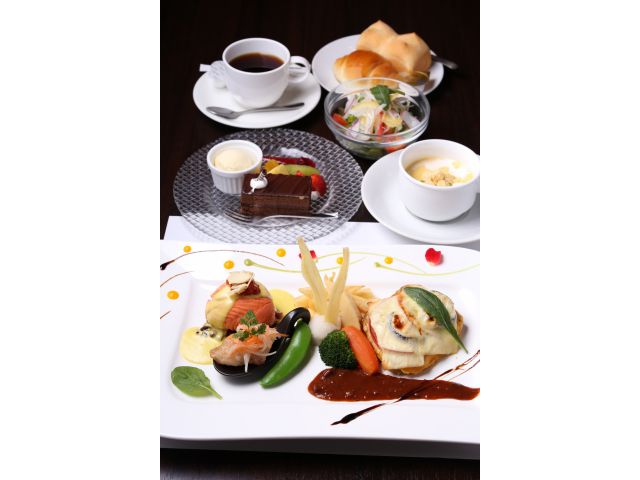 地域共通クーポン対象 じゃらん限定 日替り 洋食 ランチ ご入浴 みくりやdining お腹も心も体もゆったり大満足 ファミリーやカップルにもおすすめ 湯の迫温泉 大平樂 じゃらん遊び体験