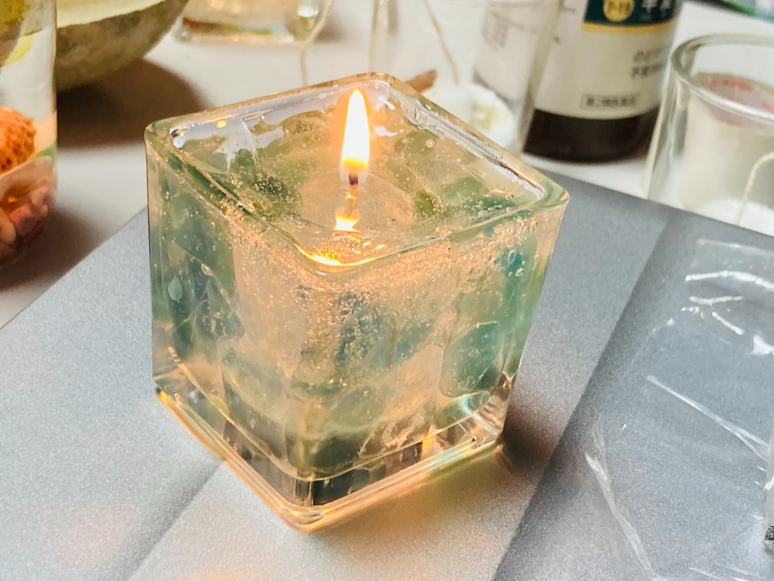 【札幌市内】快適なゲストハウスでプライベート・シーグラスでジェルキャンドルづくり