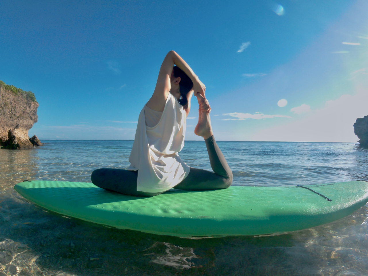 動かない床とは違った海上の チャレンジングなポーズ☆